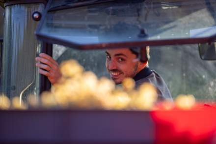 Tracteur Vins Provence, Domaine Viticole et Maison d'Hôtes Var, Provence