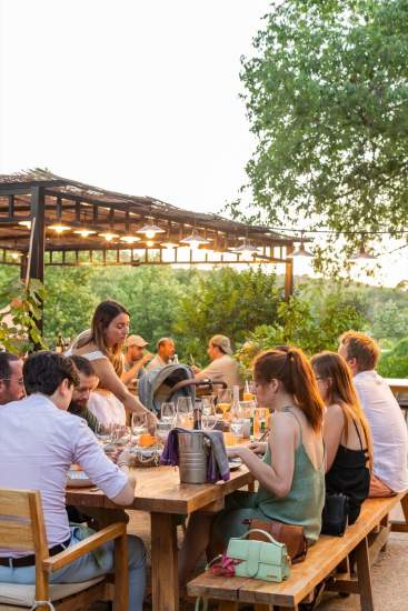 Huge table at la Table de Mentone